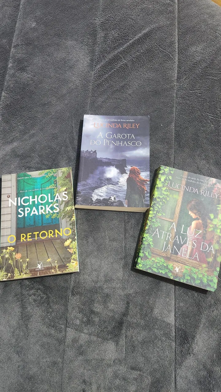 Livros de Lucinda Riley e Nicholas Sparks