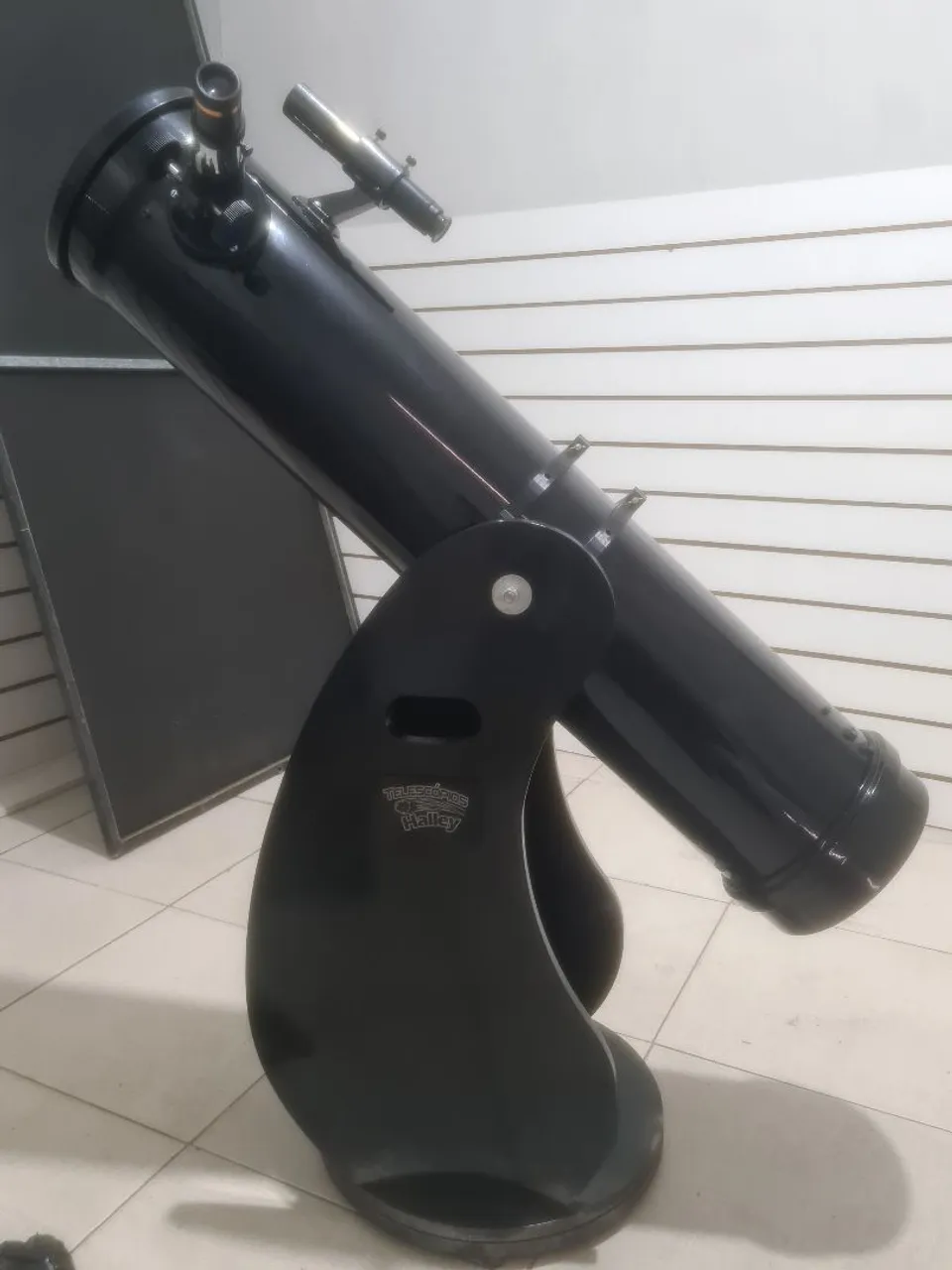 Telescópio Refrator Halley - Observação Astronômica no precinho