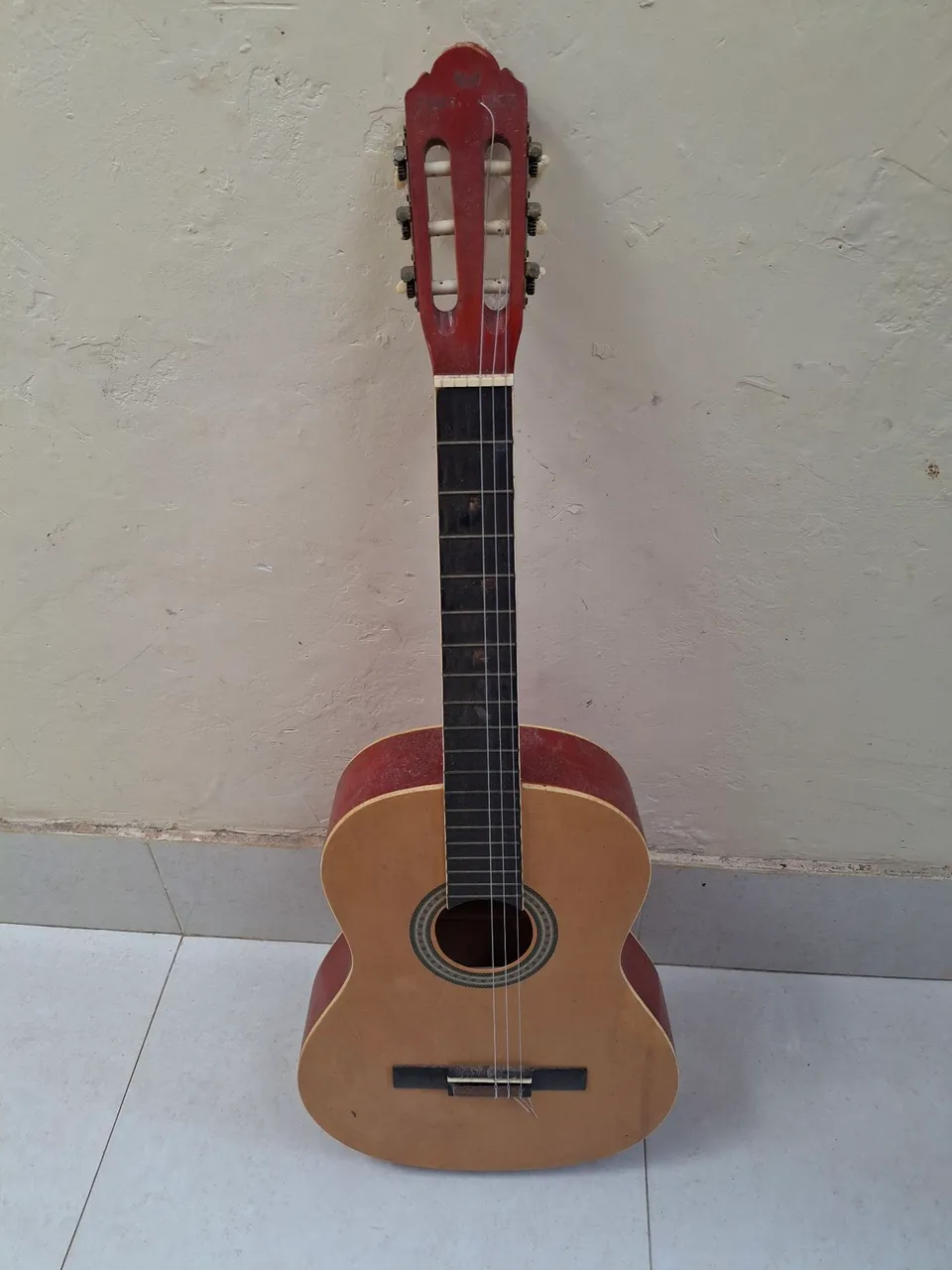 Violão Clássico em Bom Estado