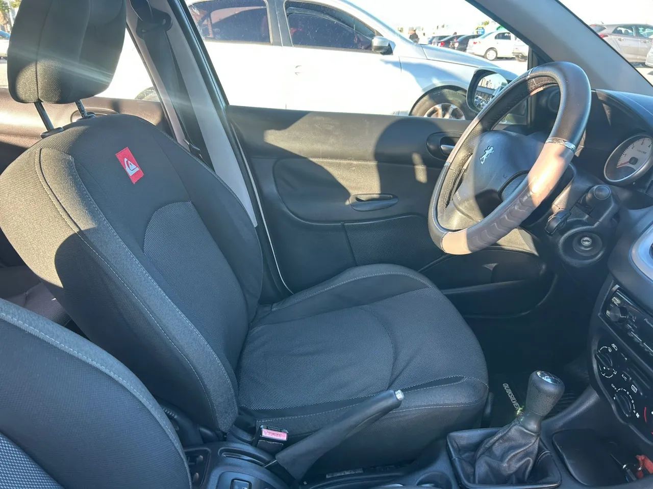 Vendo Peugeot 207 Quiksilver  - Foto 5