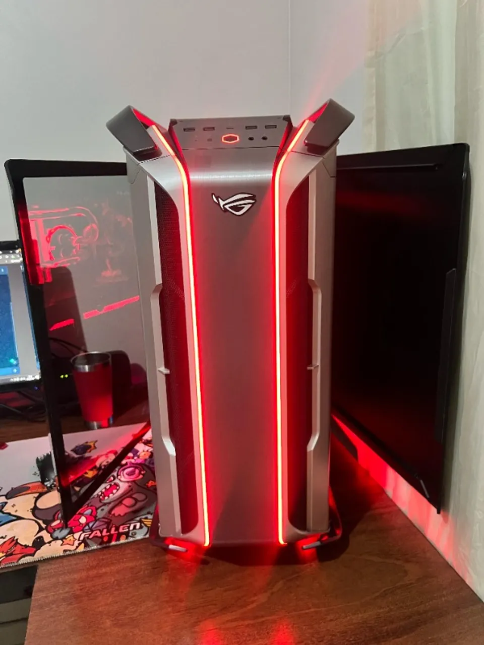 Gabinete Cooler Master