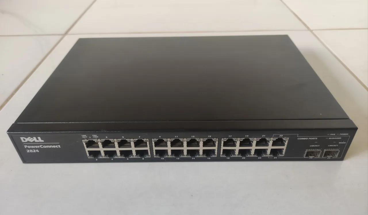 Switch Dell PowerConnect 2824 - 24 portas GIGABIT POE