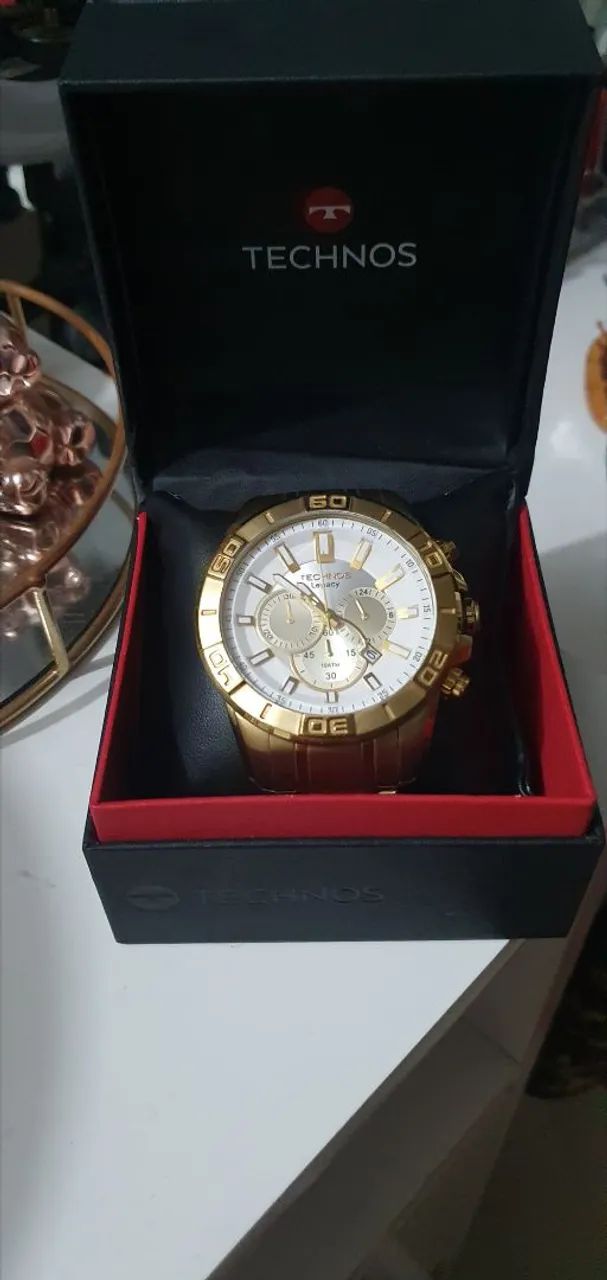 Relógio technos