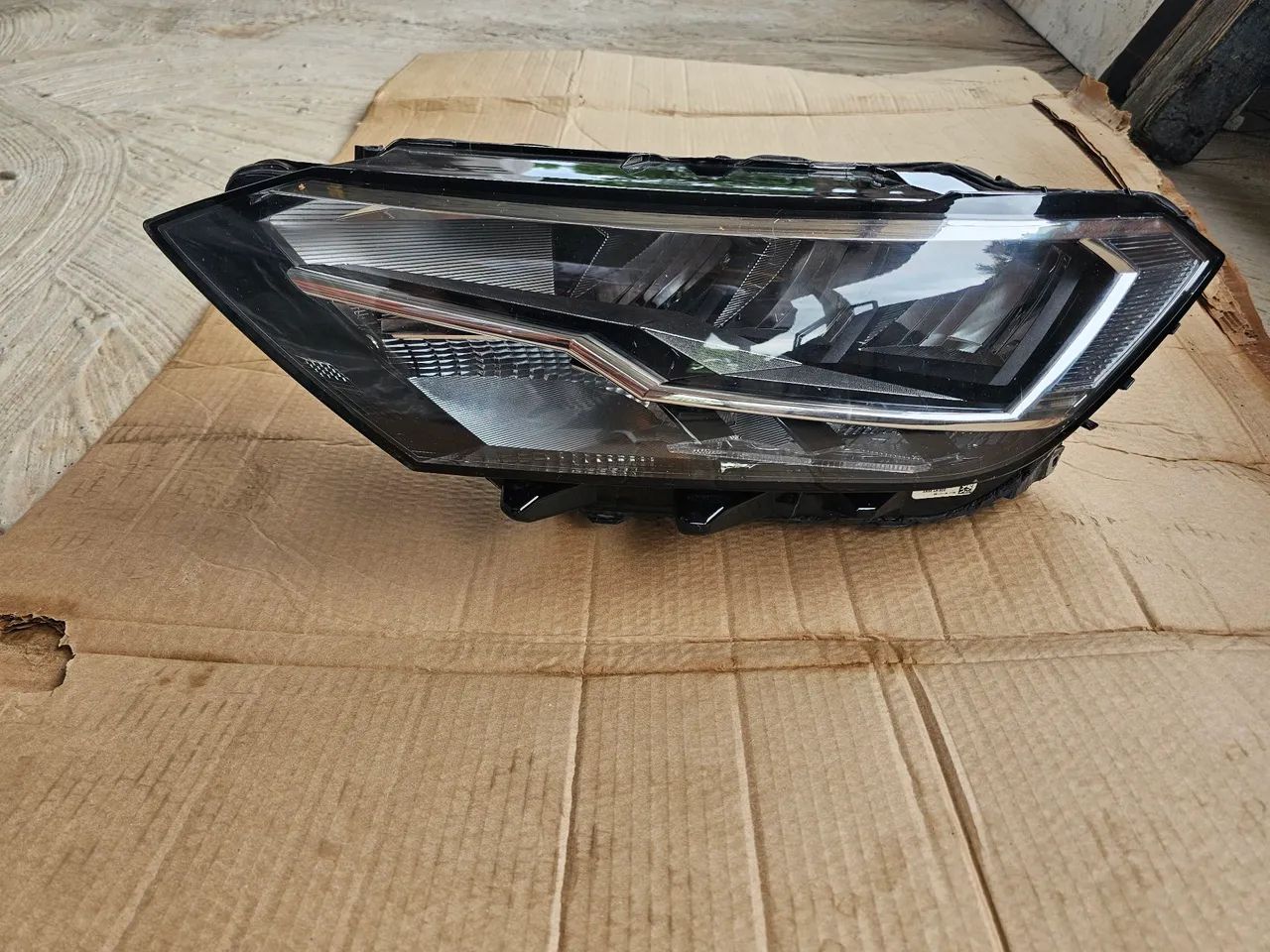Farol Led Jetta 250 TSI
