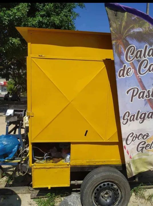 Trailer  de pastel e caldo de cana 