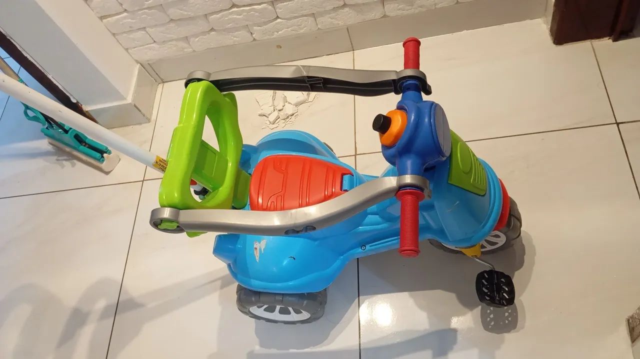 Carrinho infantil de passeios 