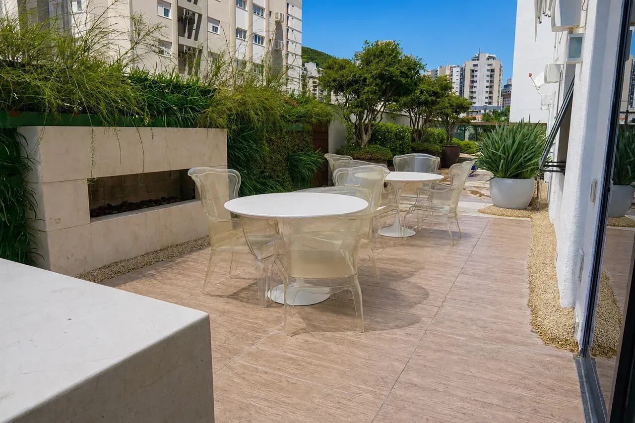 Apartamento para aluguel com 253 metros quadrados com 4 quartos - Foto 4