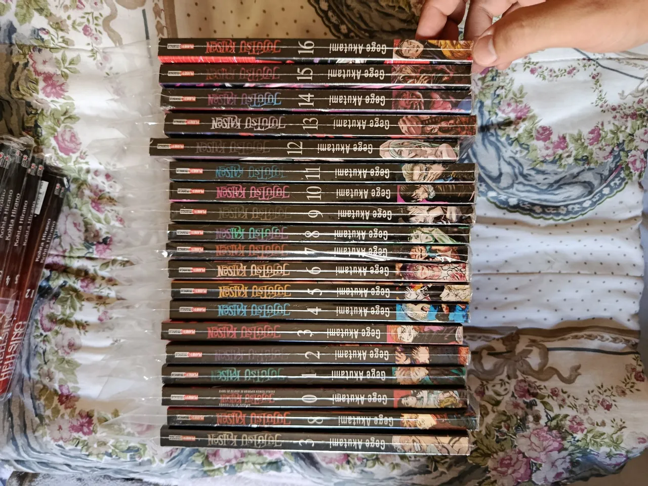 Kit de 10 HQs Marvel & DC de Capa Dura - Livros e revistas - Alto