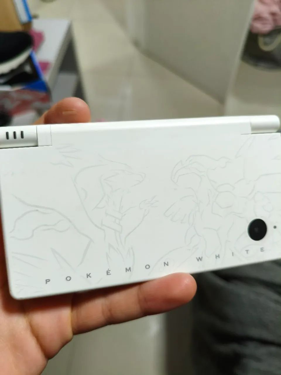 Nintendo DSi edição pokémon 
