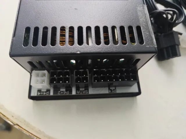 Fonte de alimentação ATX flexível full modular de 600 W  110-264 - Foto 2