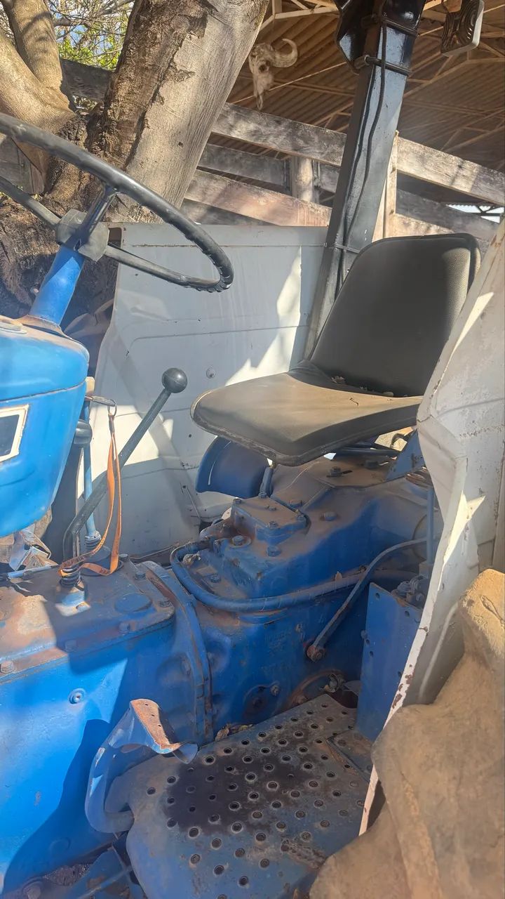 Trator 275 massey e ford 6610 - Foto 2