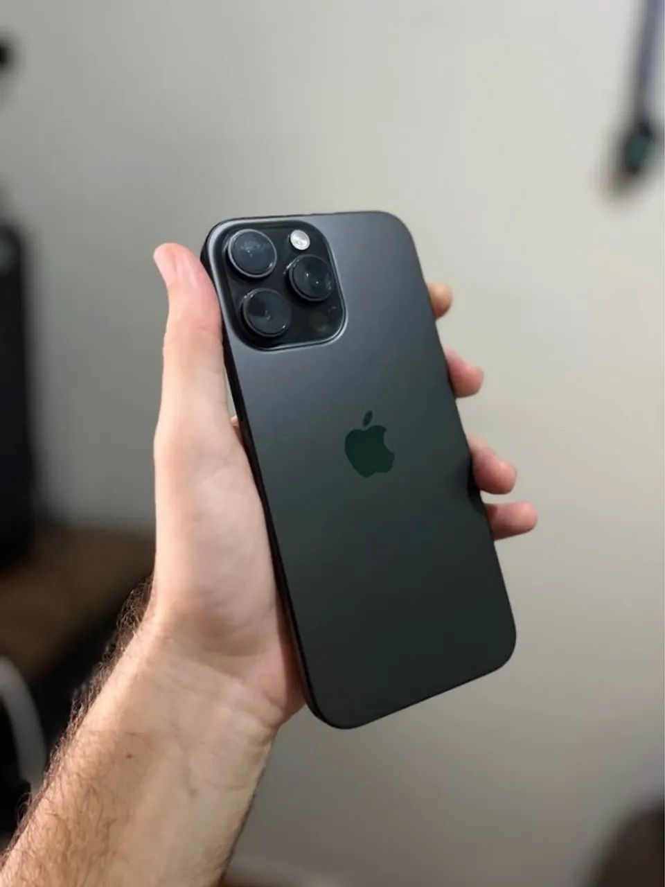 iPhone 16 Pro Max Seminovo - Foto 2
