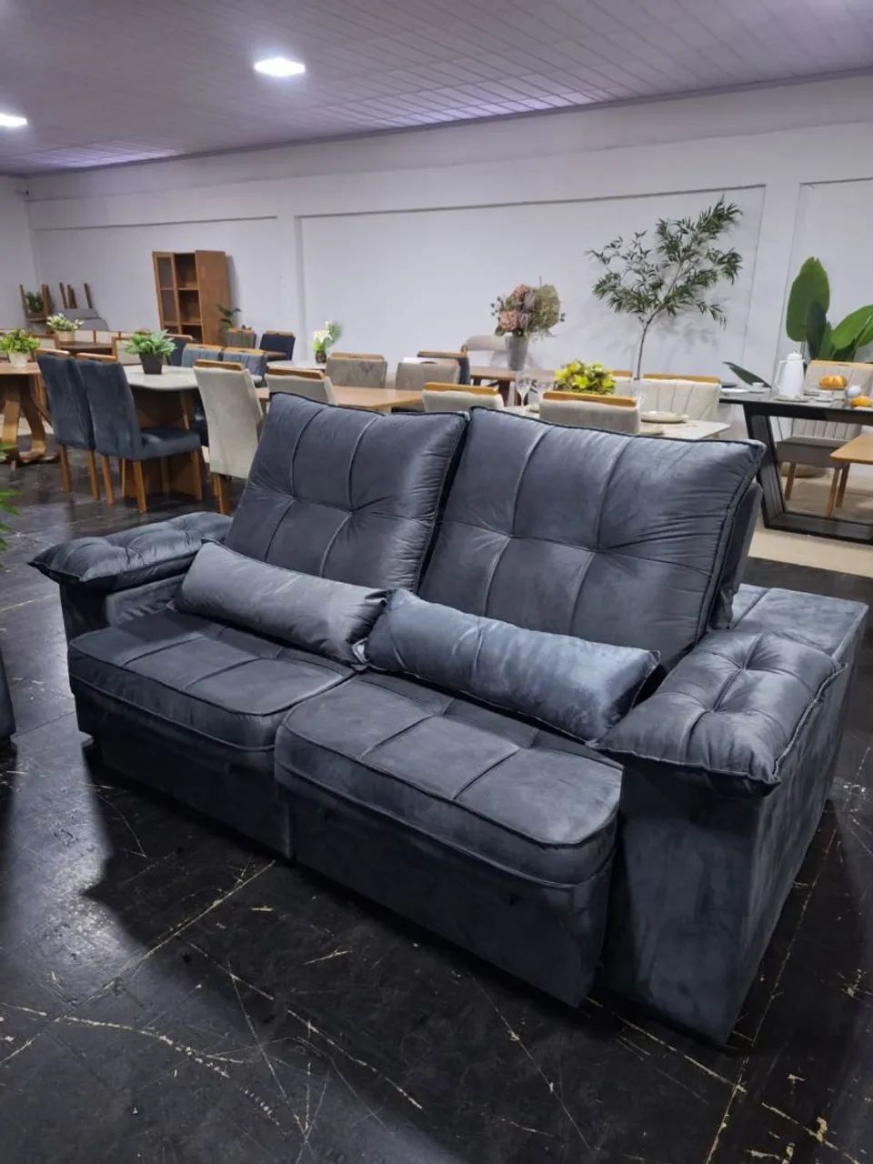 SOFA RETRÁTIL 2M R$1.750,00 - Foto 2