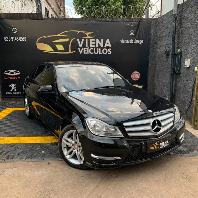 Mercedes-Benz C-180 CGI Sport 1.6 TB 16V 156cv Aut. 2014