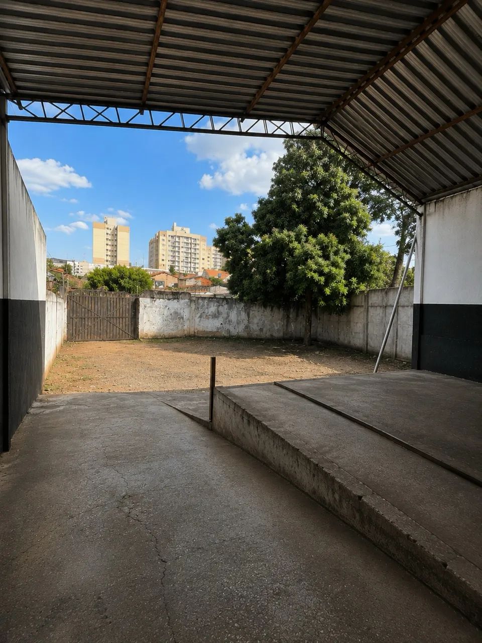 Galpão/Barracão Comercial à Venda - 600m2 de terreno - Cuiabá  - Foto 2