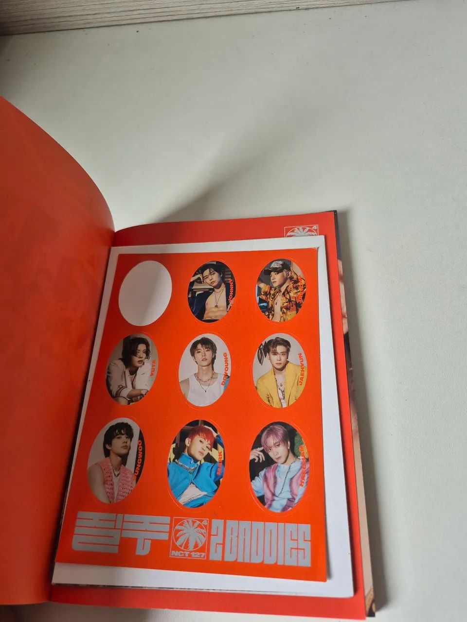 Album 2 baddies nct 127 - Foto 3