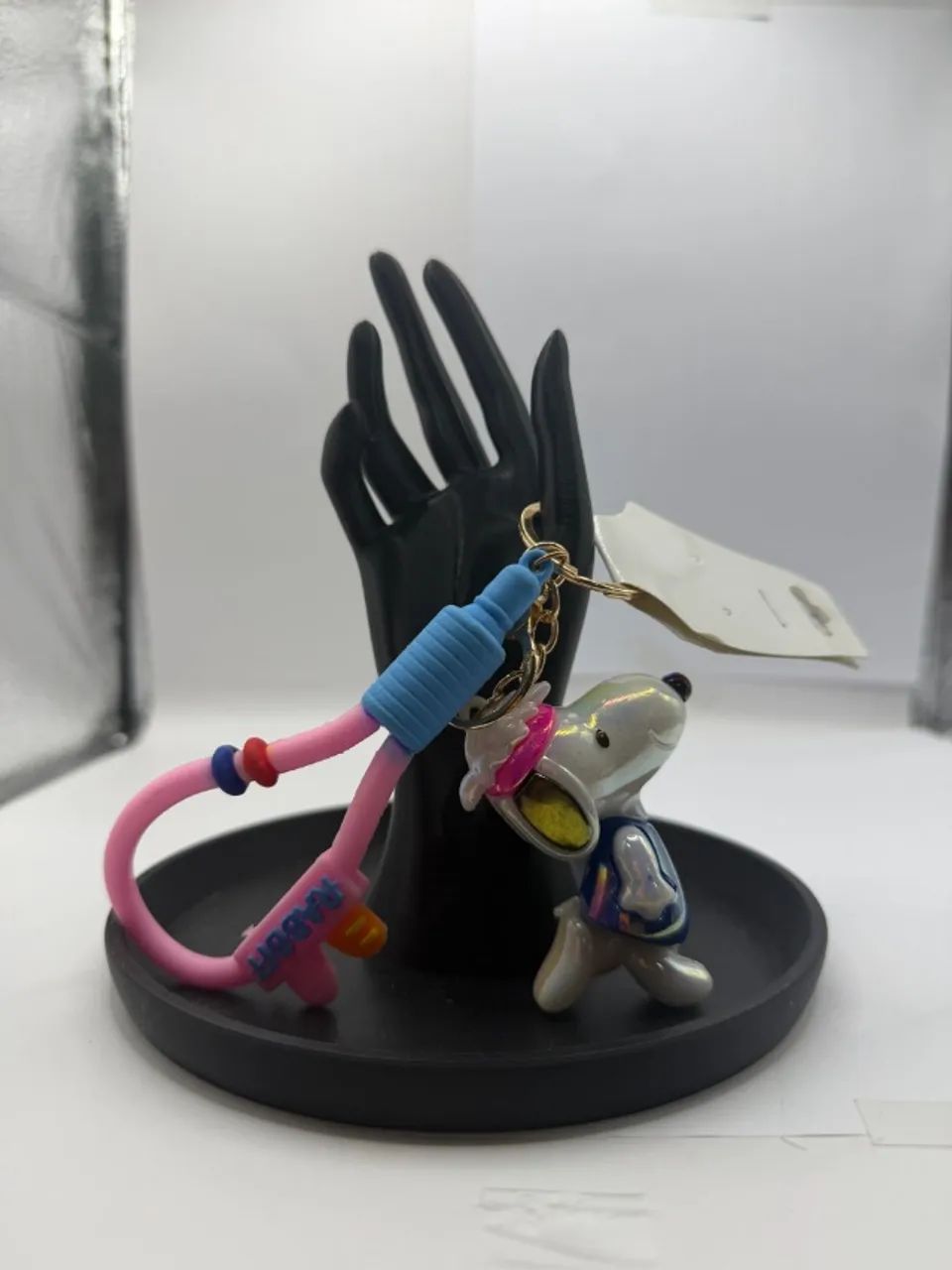 Chaveiro Snoopy astronauta silicone rosa e azul - Foto 2