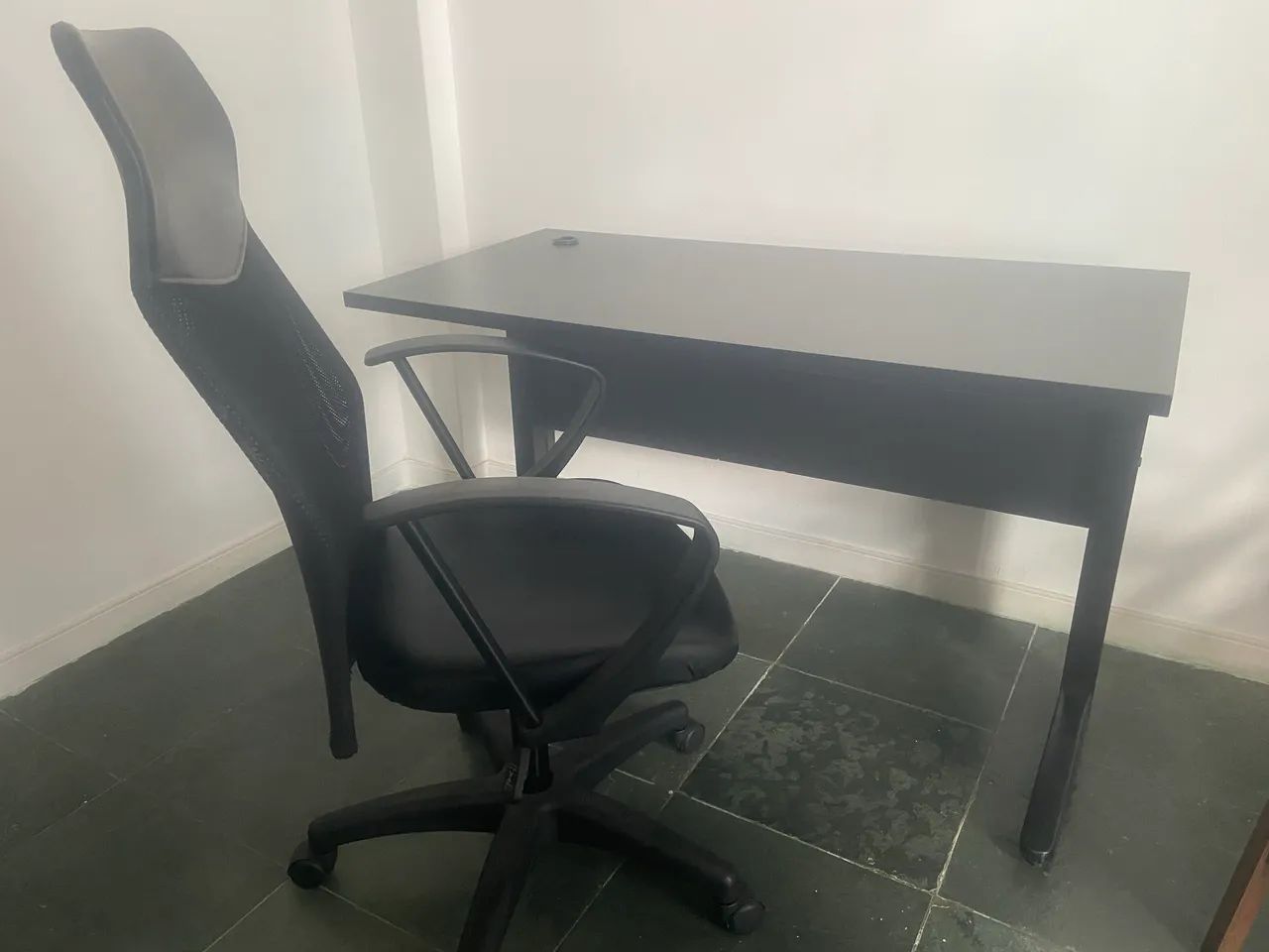 Cadeira e Mesa de escritório  - Foto 5