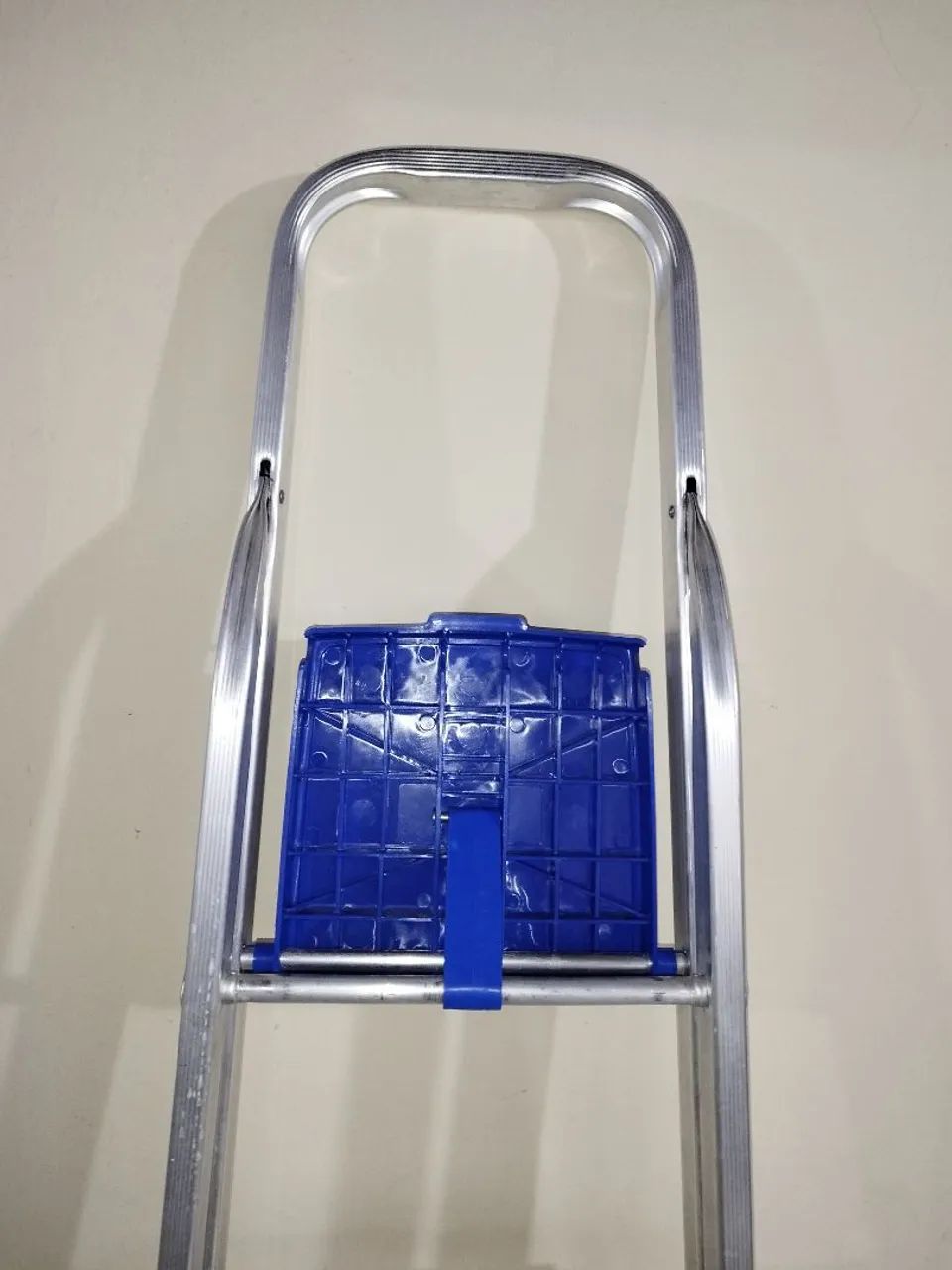 Escada de alumínio  - Foto 3