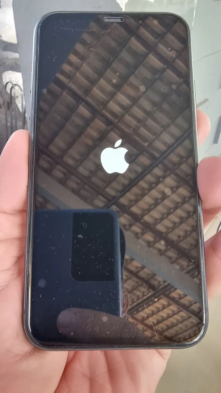 IPhone 128GB preto  - Foto 2