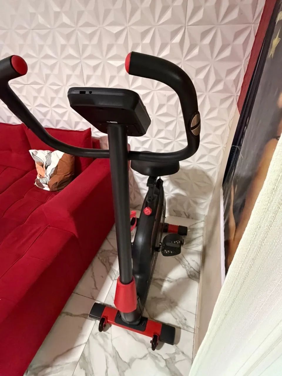 Bicicleta Ergométrica Genis