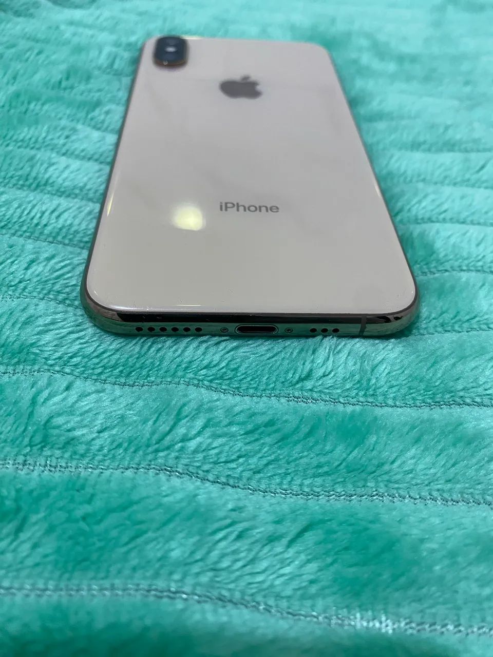 IPHONE XS DOURADO NOVO E SEM ARRANHÕES  - Foto 5