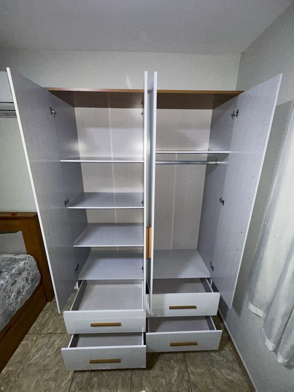 Guarda roupas 100% MDF - Foto 3