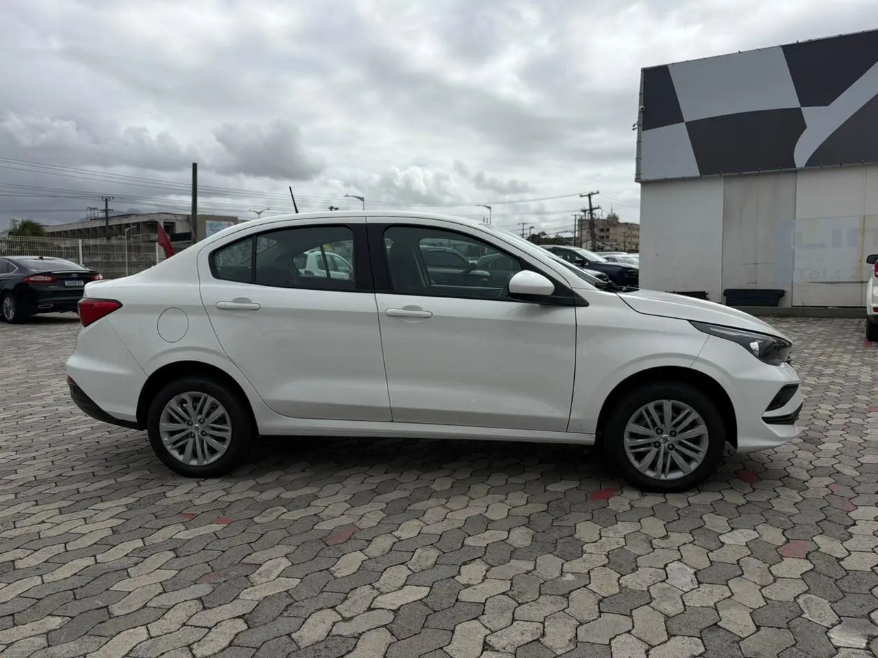Fiat Cronos Drive 1.0 6V 2024 - Foto 4