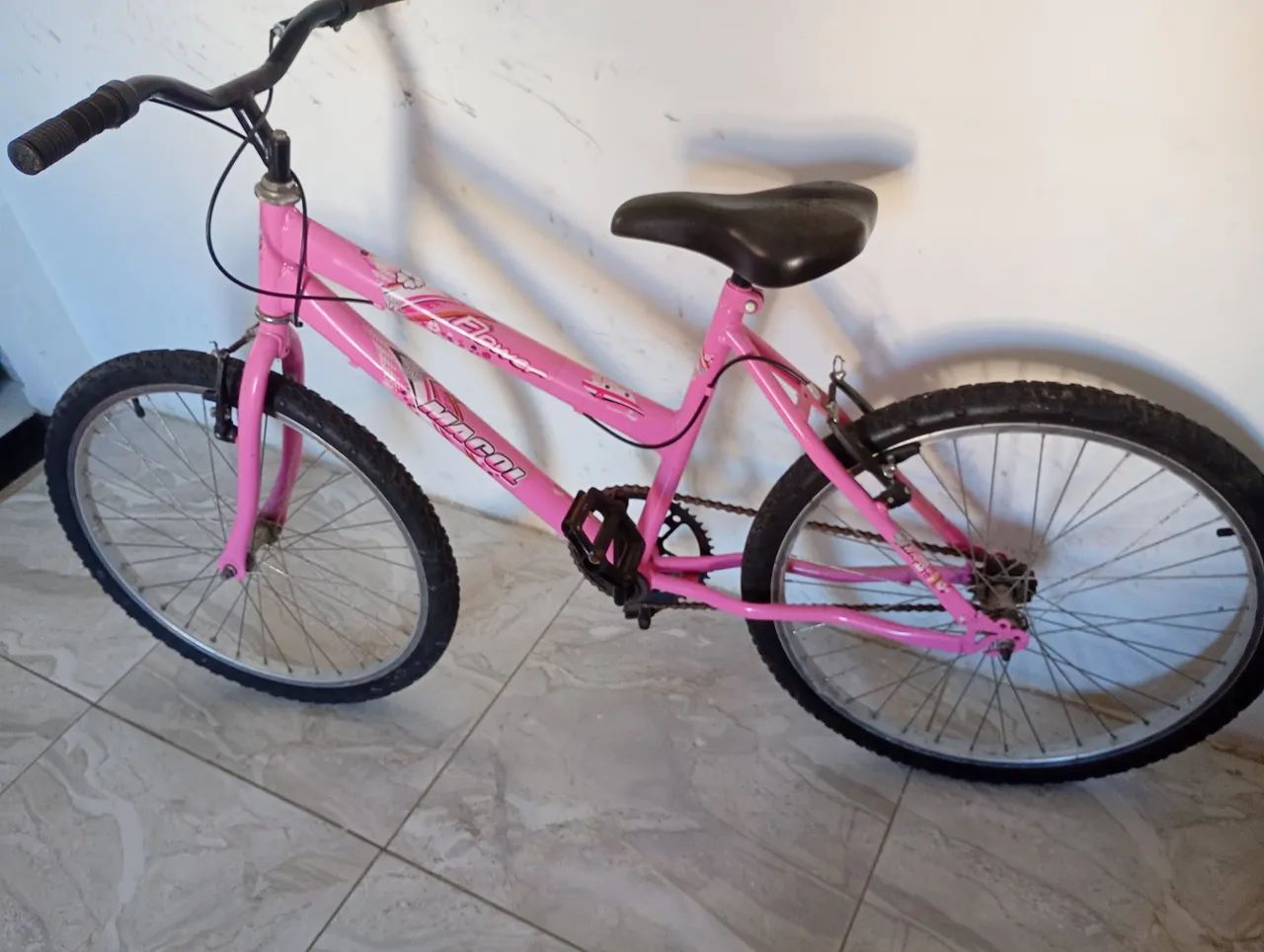 Bicicleta conservada dois meses de uso  - Foto 2