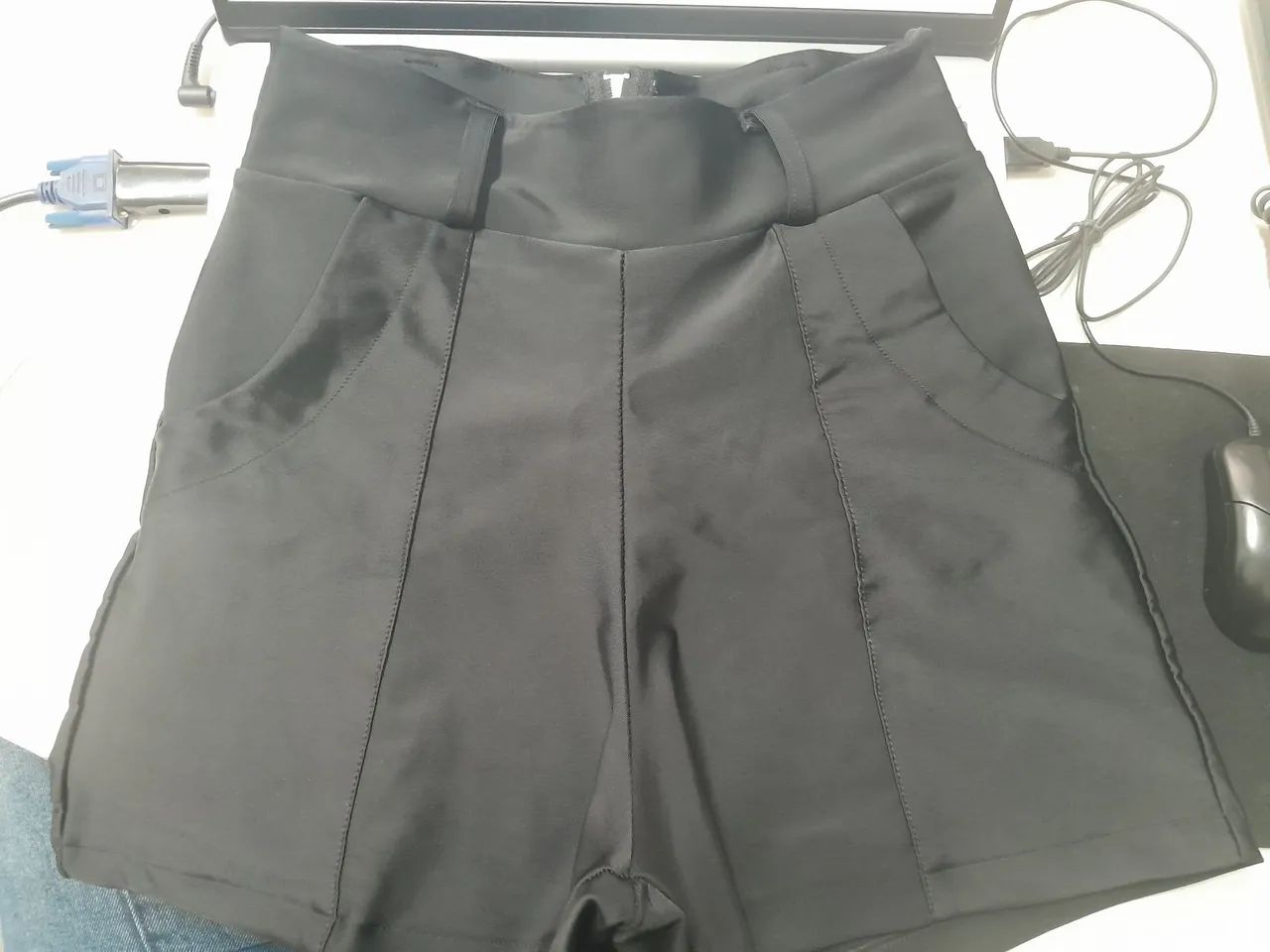 Short cirrê c/ lycra veste 42 - Foto 5