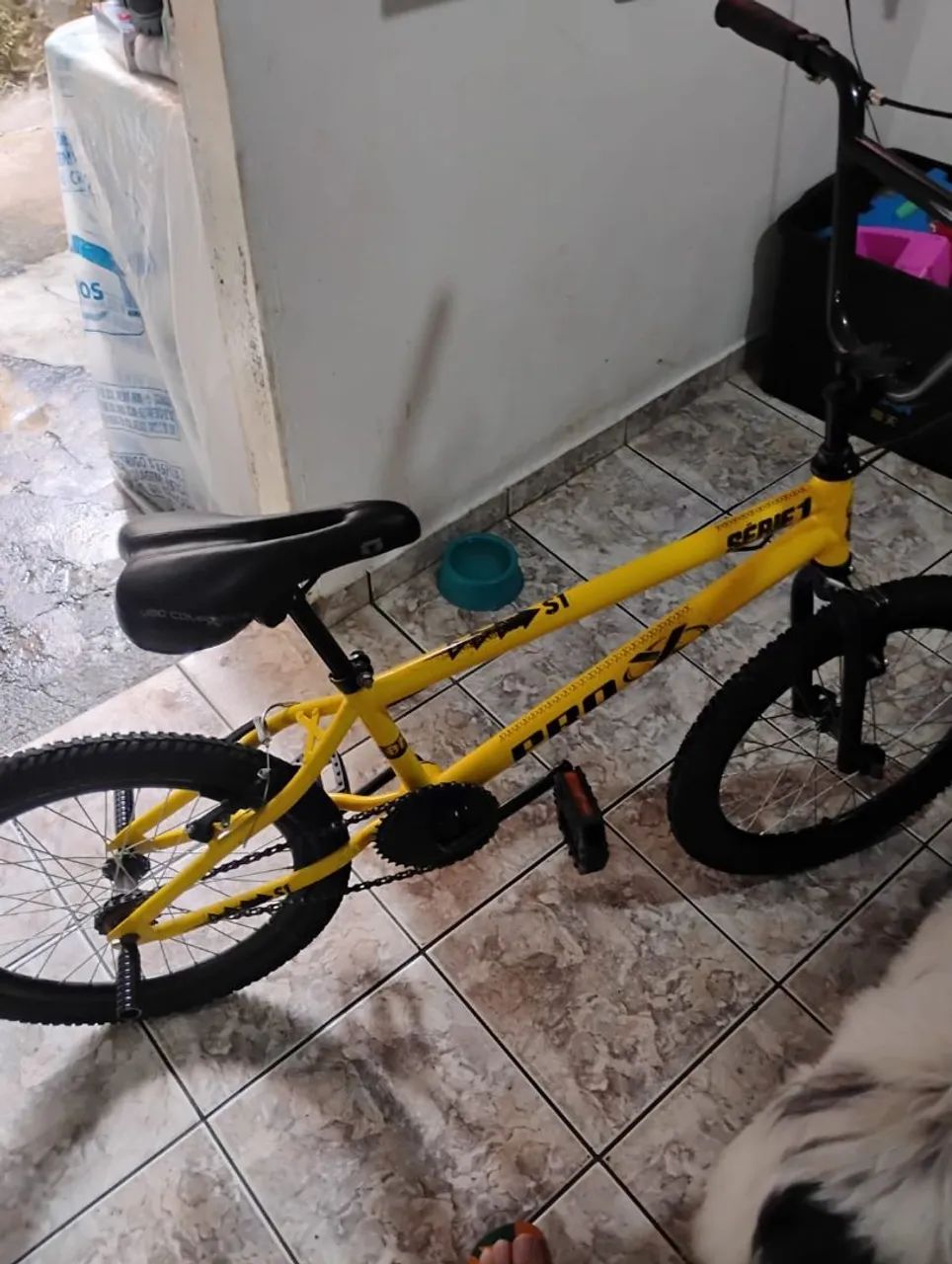 Bicicleta BMX GTA