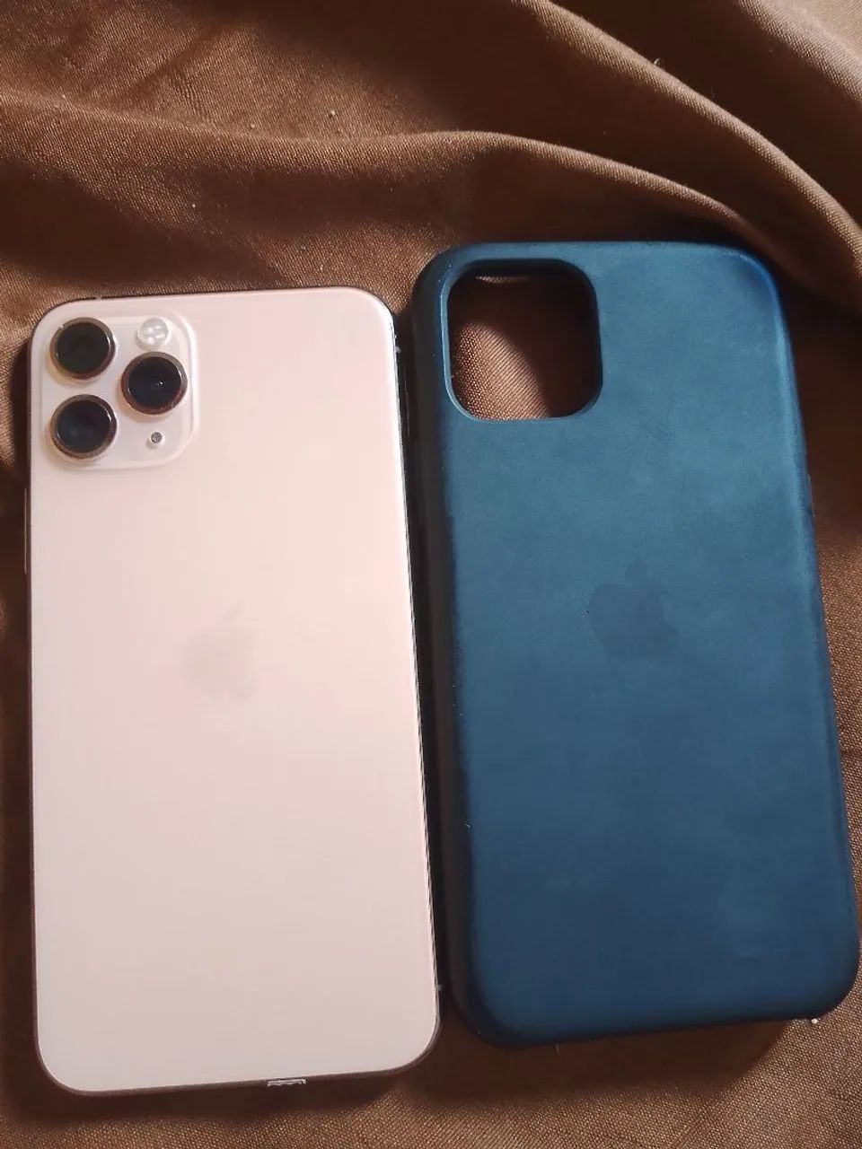 Vende-se iPhone 11pro 