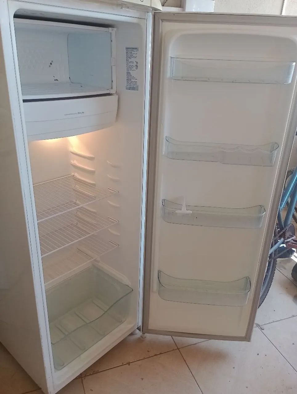 Geladeira funciona perfeitamente  - Foto 4