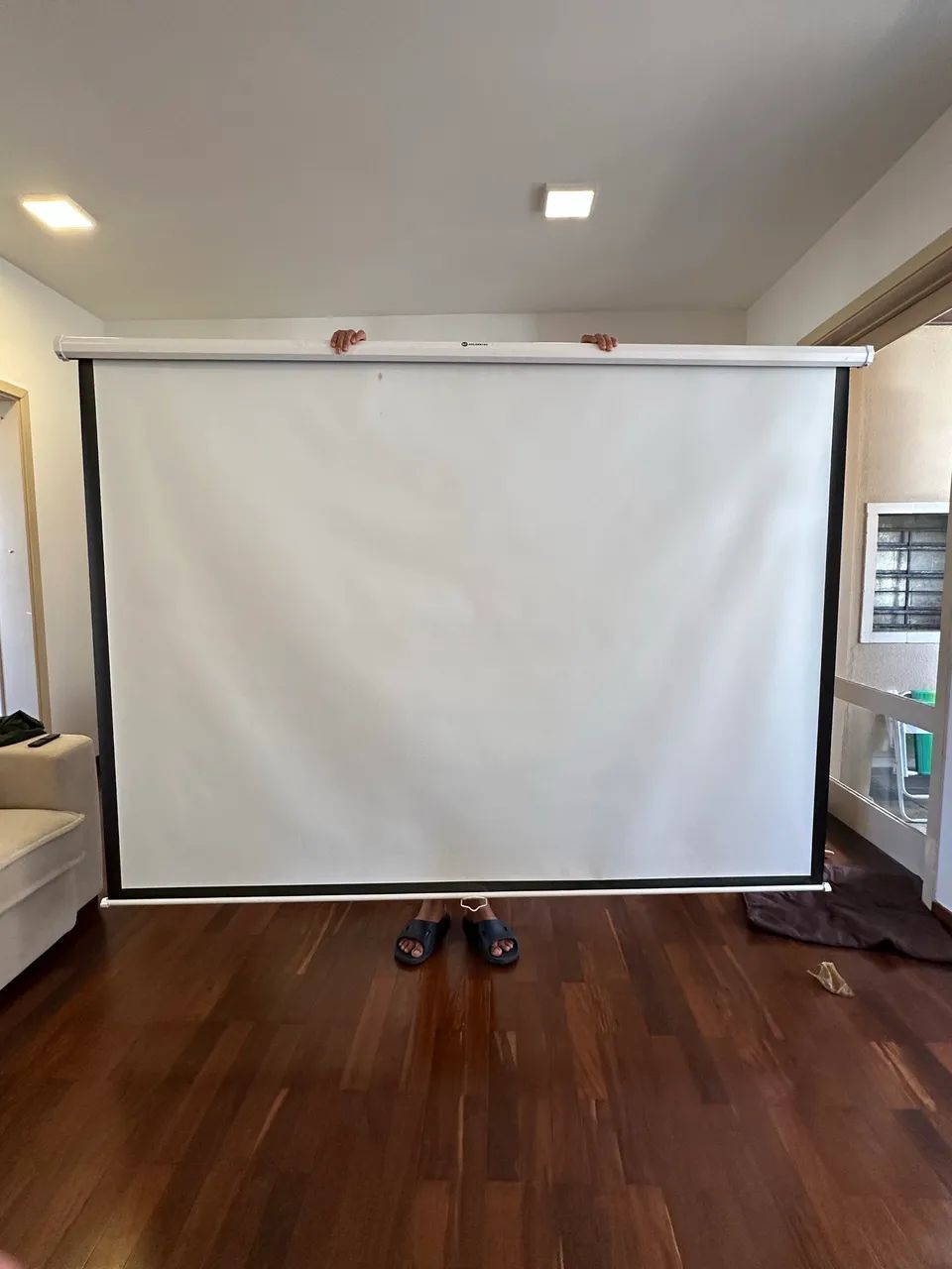 Projetor BETTDOW Full HD 1080p + Tela Retrátil 200x150 + Suporte ajustável  - Foto 5