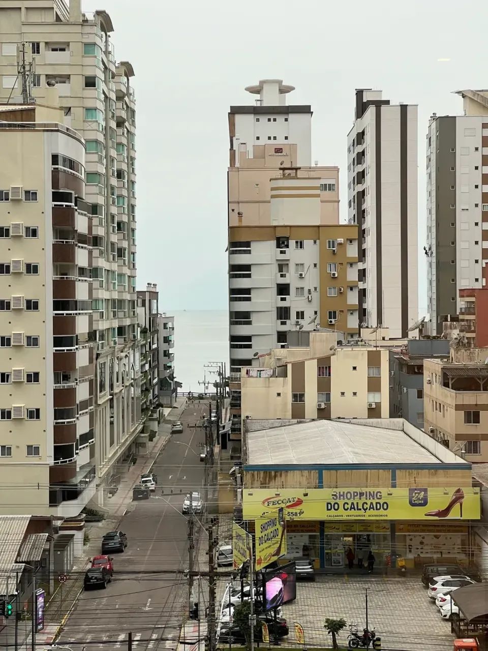 Apartamento finamente mobiliado na 2a Quadra mar - Foto 2