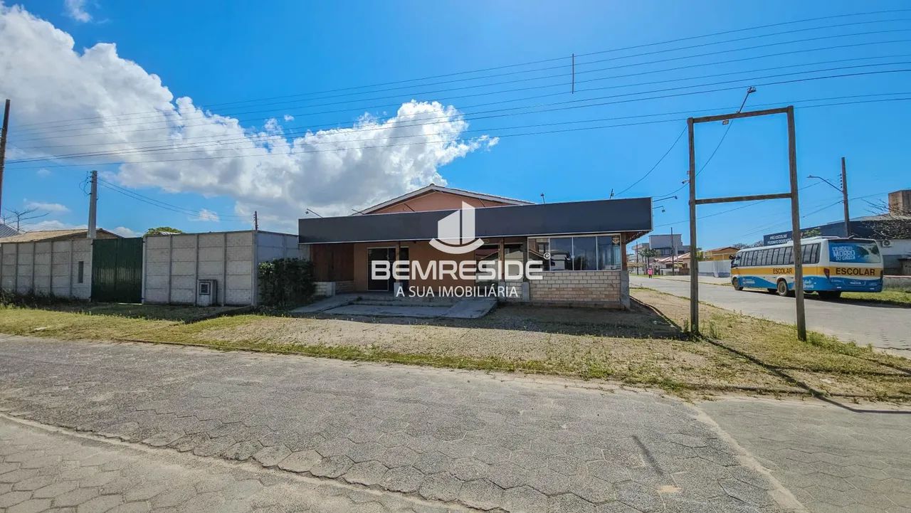 Oportunidade Restaurante pronto para lucrar com 3 casas a poucos passos do mar - Foto 4