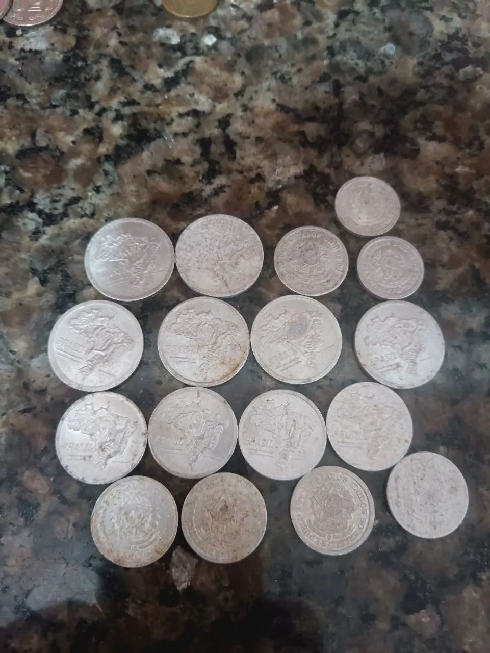Lote de moedas de 50 e 20 centavos de alumínio - Foto 2