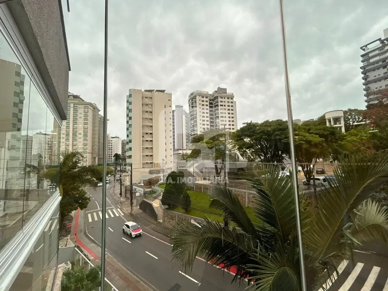 Apartamento de 3 dormitórios na Beira Mar Norte - Foto 5