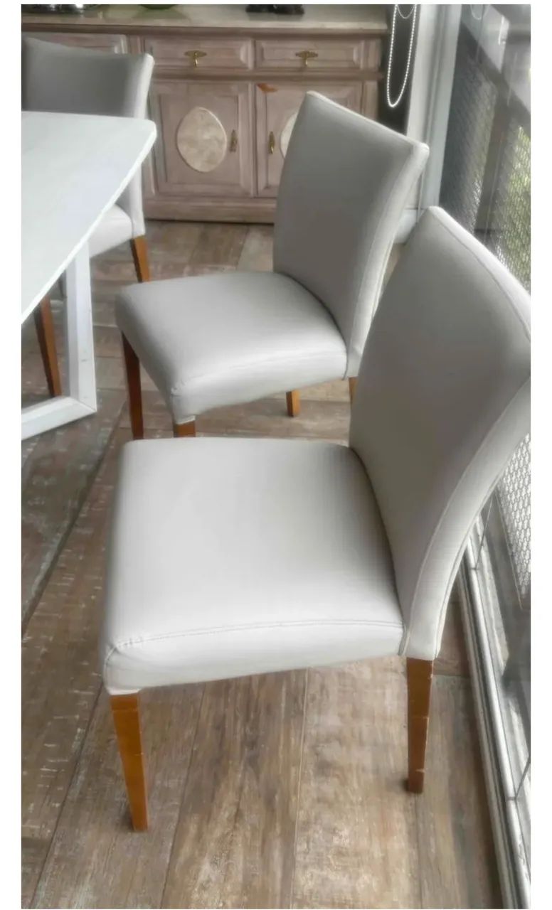Conjunto de mesa de jantar com 06 cadeiras  - Foto 5