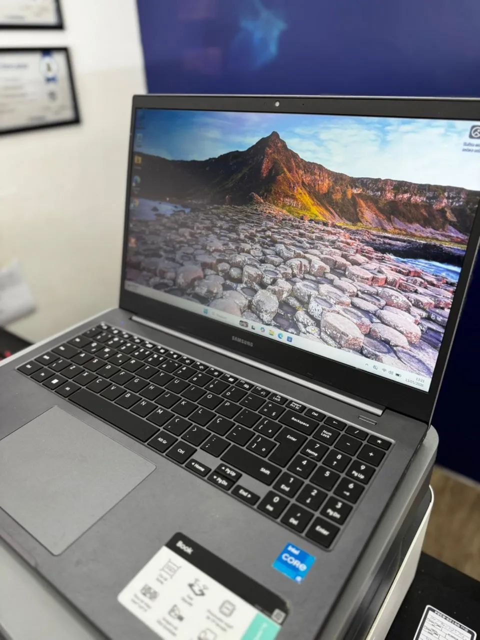 Notebook Samsung, Intel core i5 11th gen, 8GB RAM, 256GB SSD