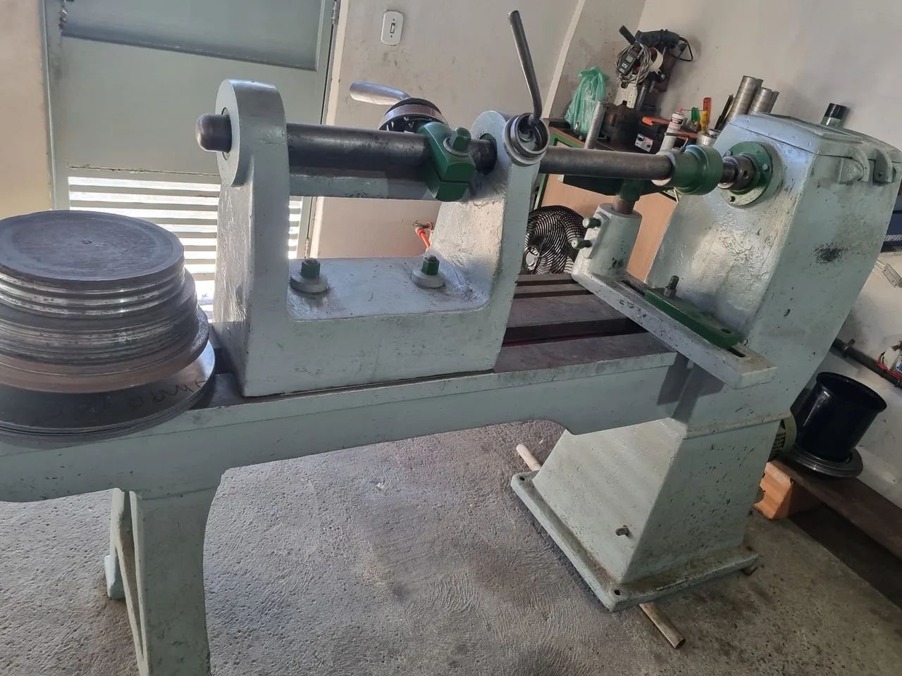 Torno de Repuxo M300 - Foto 2