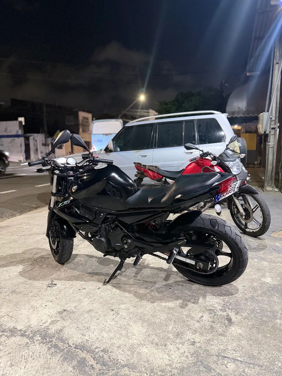 XJ6  - Foto 3