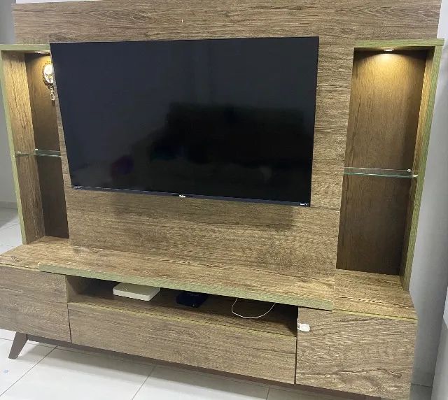 Rack com painel para TV