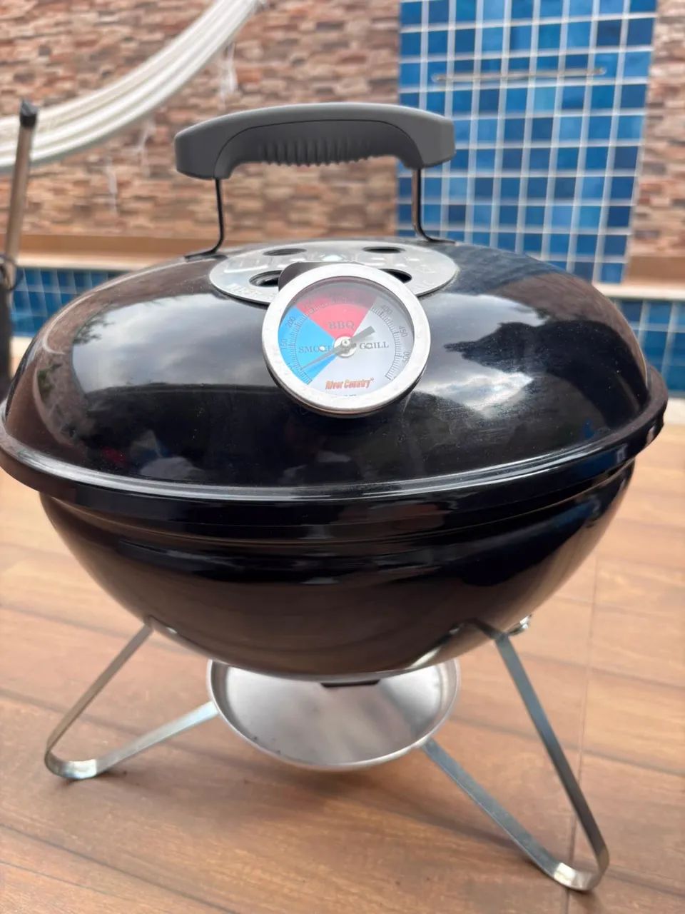 Churrasqueira portátil Weber