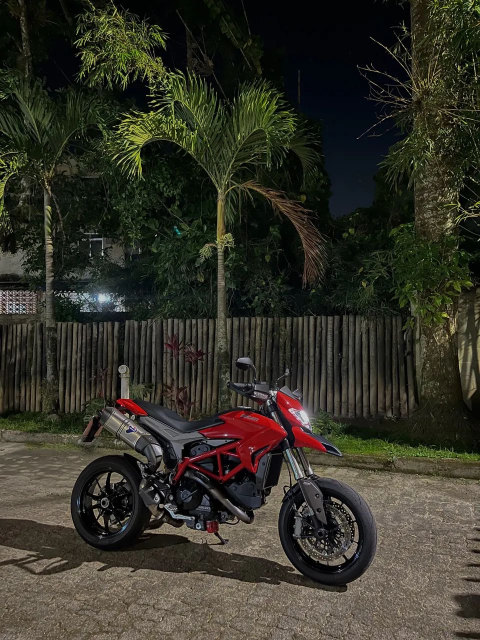 Hypermotard 821cc - Foto 2
