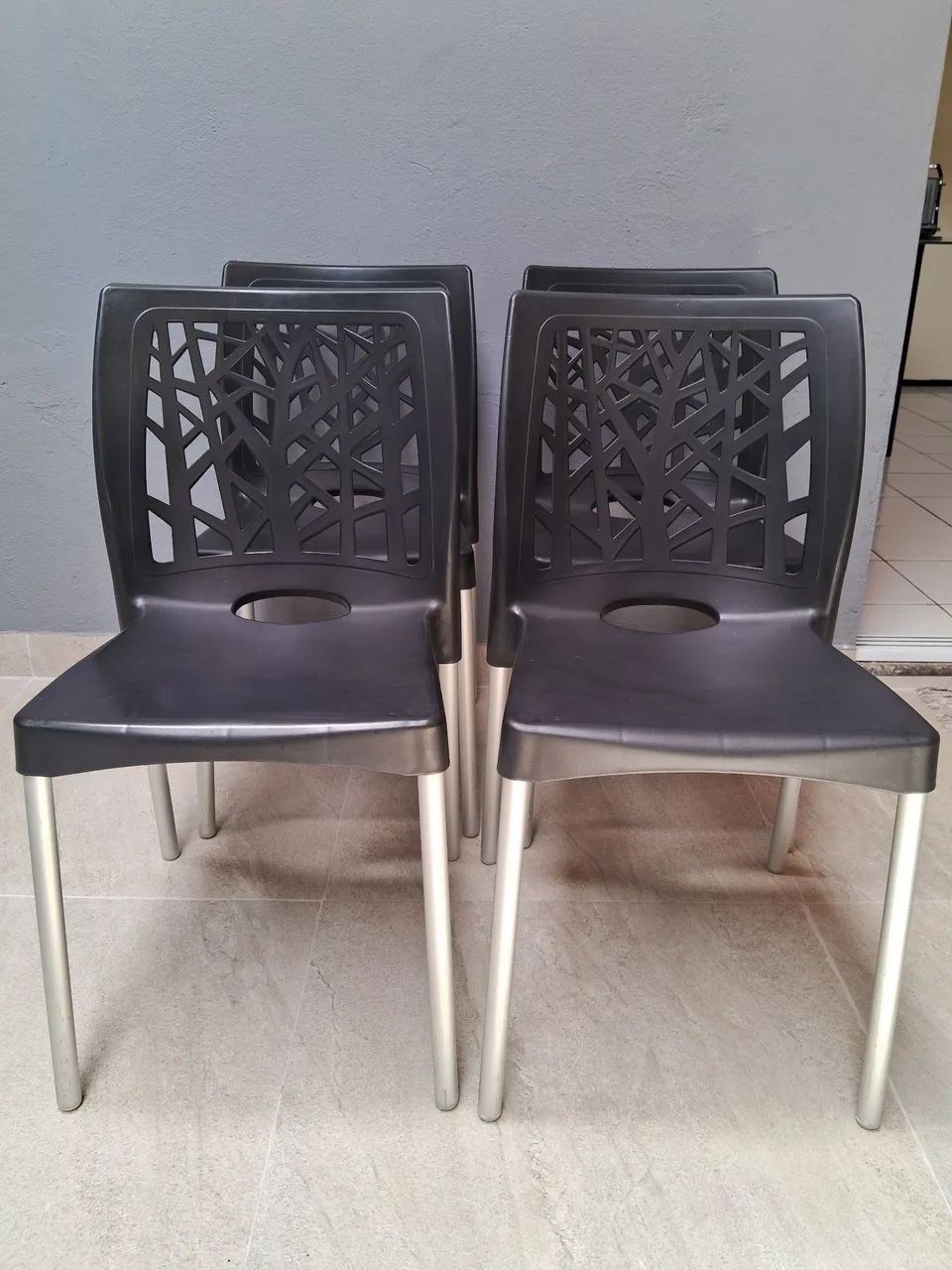 Cadeiras Plásticas  - Foto 2