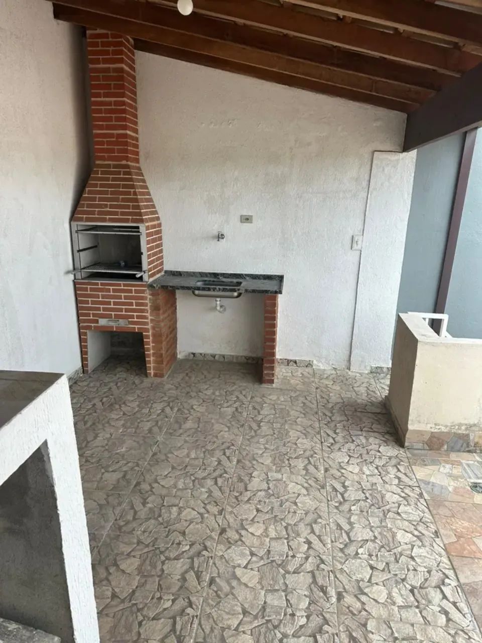 Casa Térrea à Venda  Bairro Santana