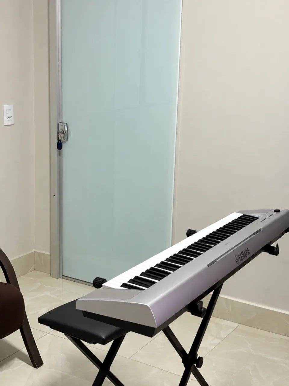 Teclado Yamaha Np31s Prata Piaggero - Foto 3