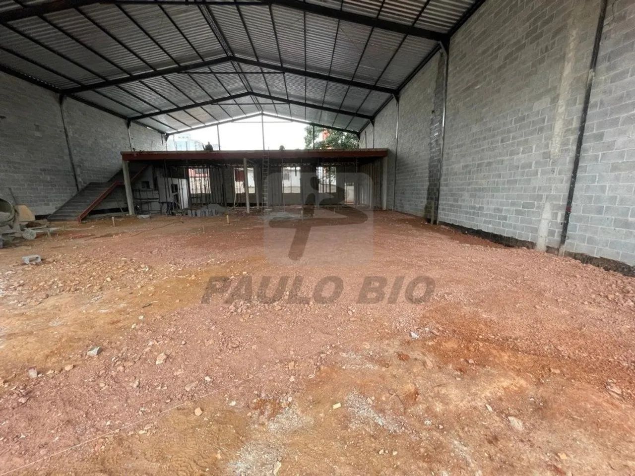 Salão Comercial para Locação na Vila Bocaína em Mauá - SP