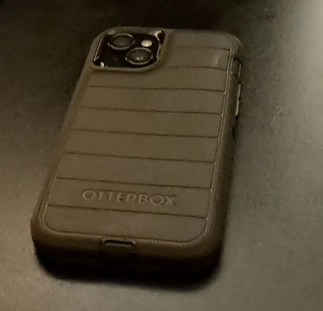 Vendo Iphone 15 Plus [ já com capa protetora importada ]  praticamente novo  - Foto 2